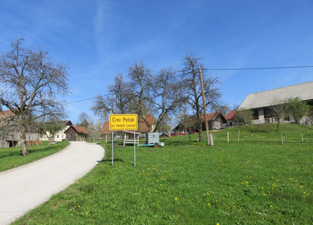 Photo №2 of Črni Potok pri Velikih Laščah