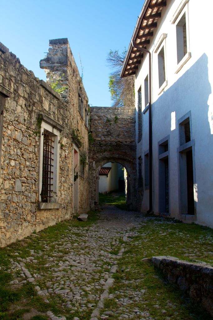 Photo №3 of Štanjel