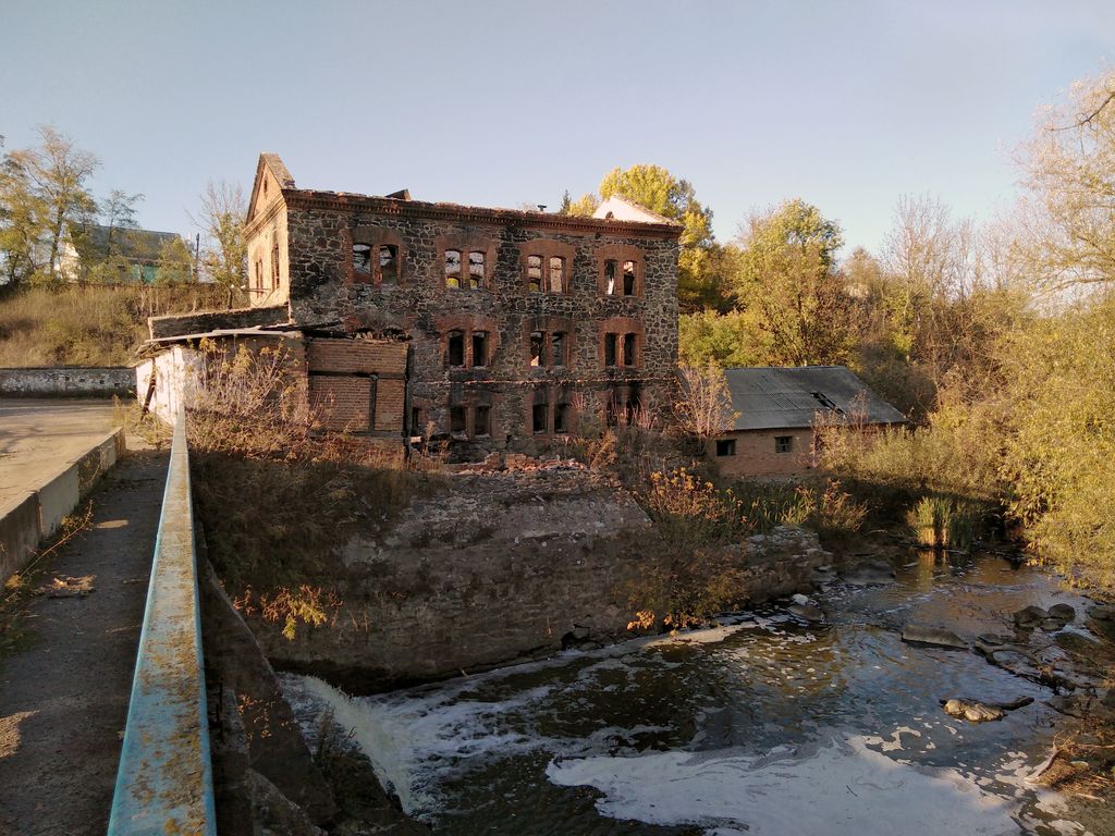 Photo №2 of Yahniatyn