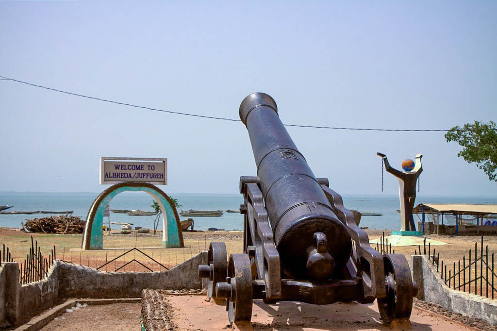 Photo №3 of Albreda