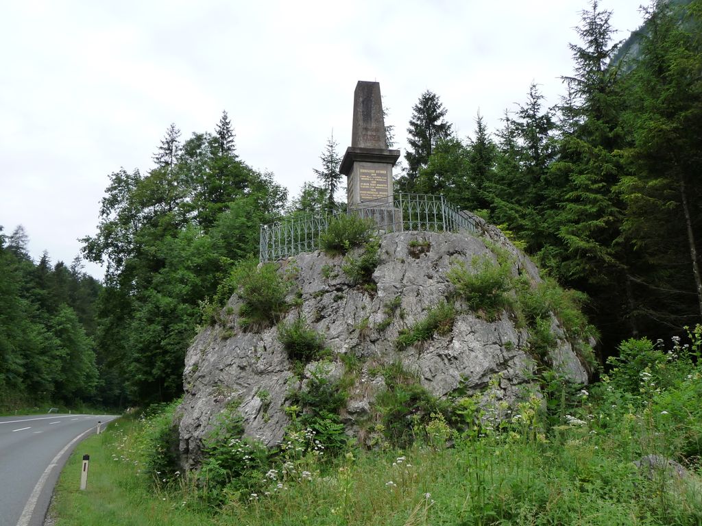 Photo №1 of Pass Strub
