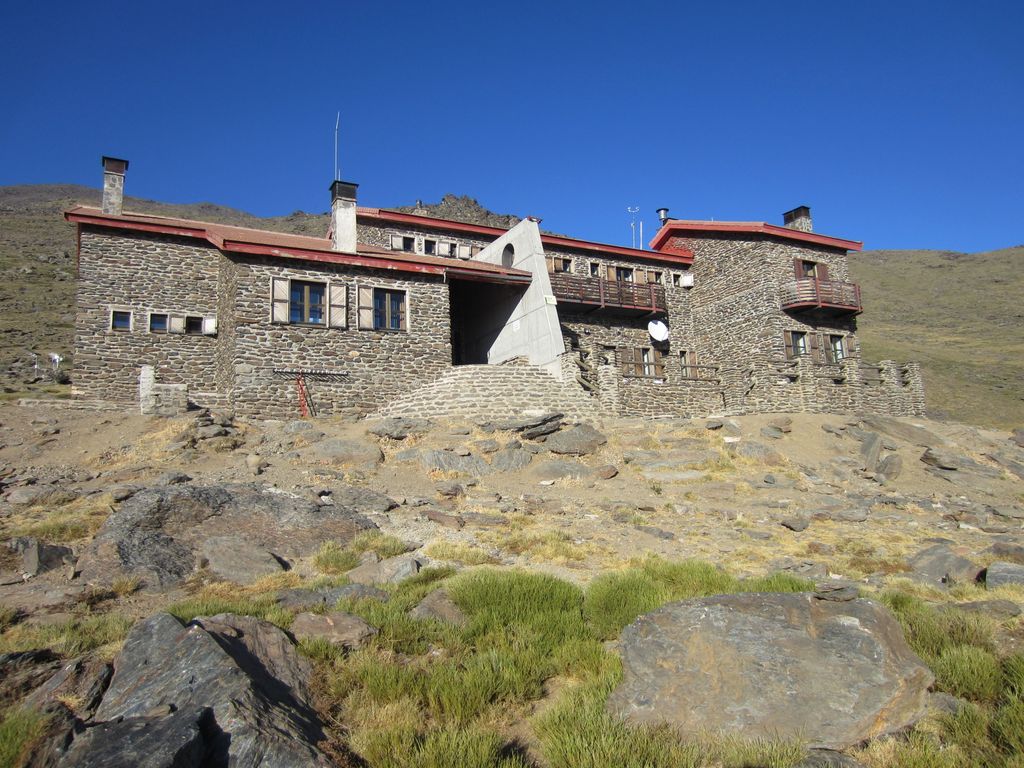 110921_Refugio_Poqueira