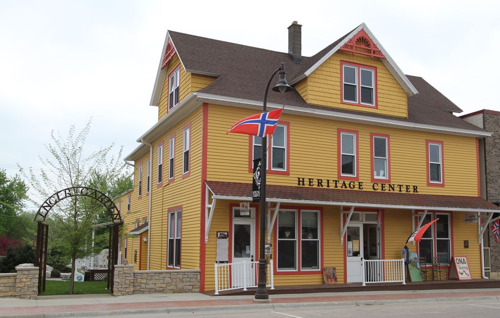 Photo №2 of Spring Grove