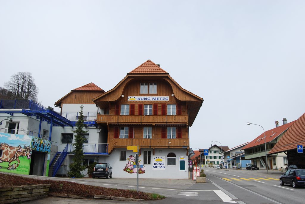 Photo №2 of Toffen