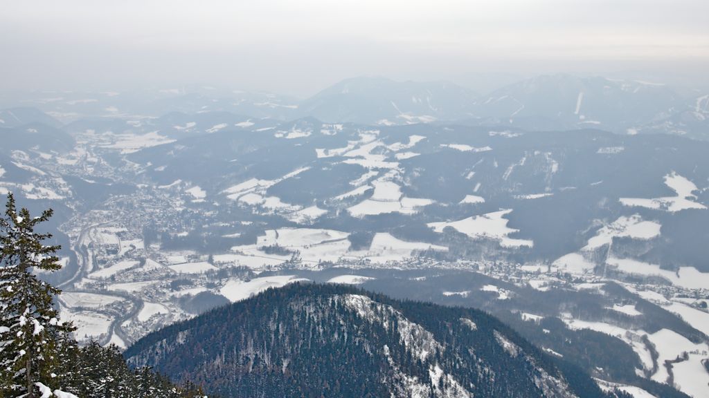 2018-03-01_AT_Reichenau_an_der_Rax_(44758563242)