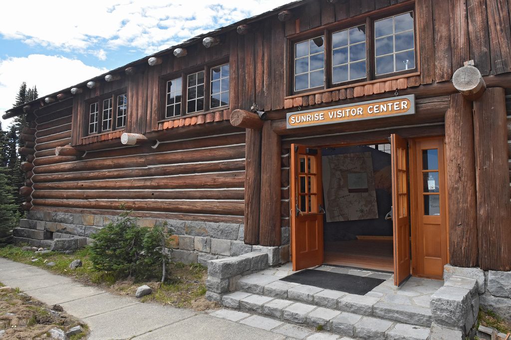 Photo №2 of Sunrise Visitor Center