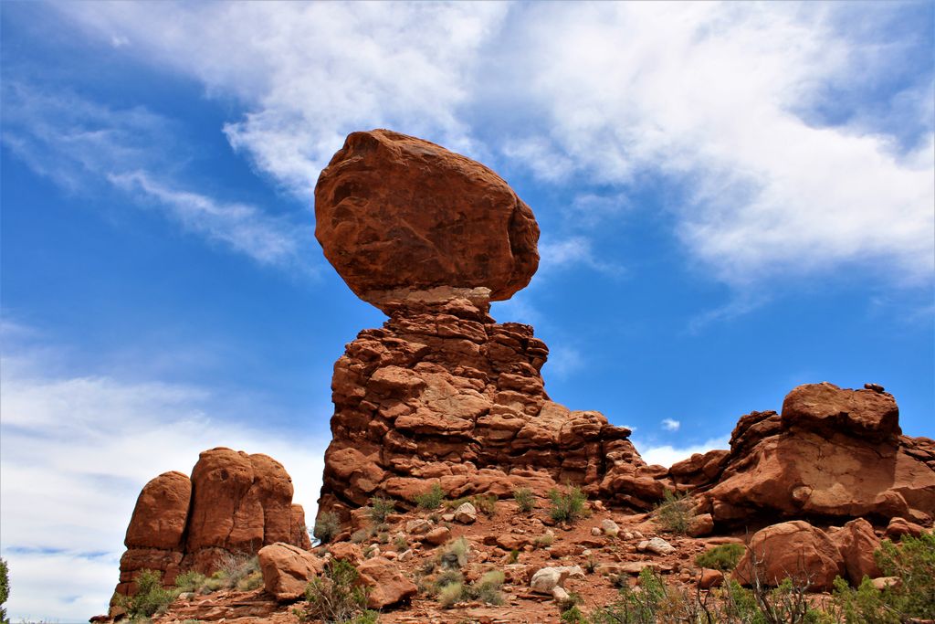 Photo №6 of Balanced Rock