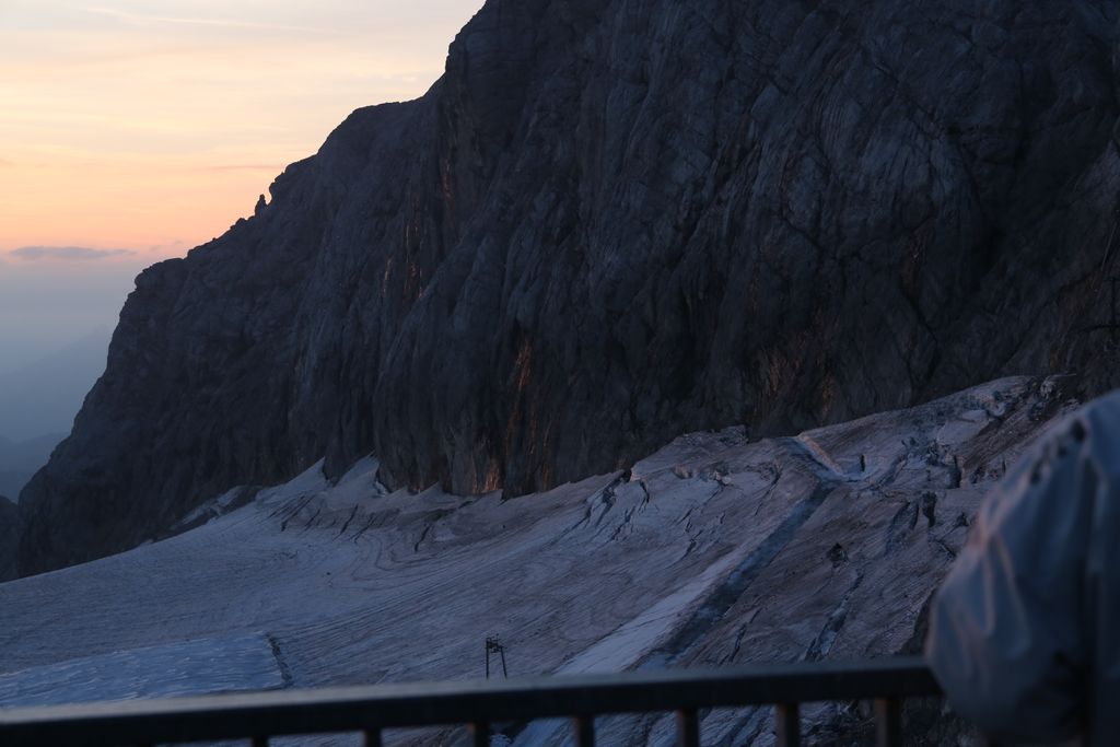 2022-08-14_Obertraun_Dachsteinseilbahn_Sonnenaufgang12