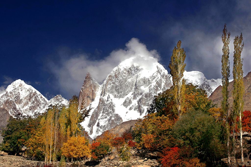 Photo №2 of Hunza Peak
