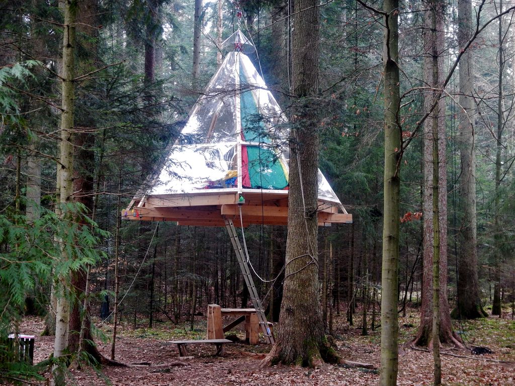 A_triangular_camp_in_Calw%2C_Germany