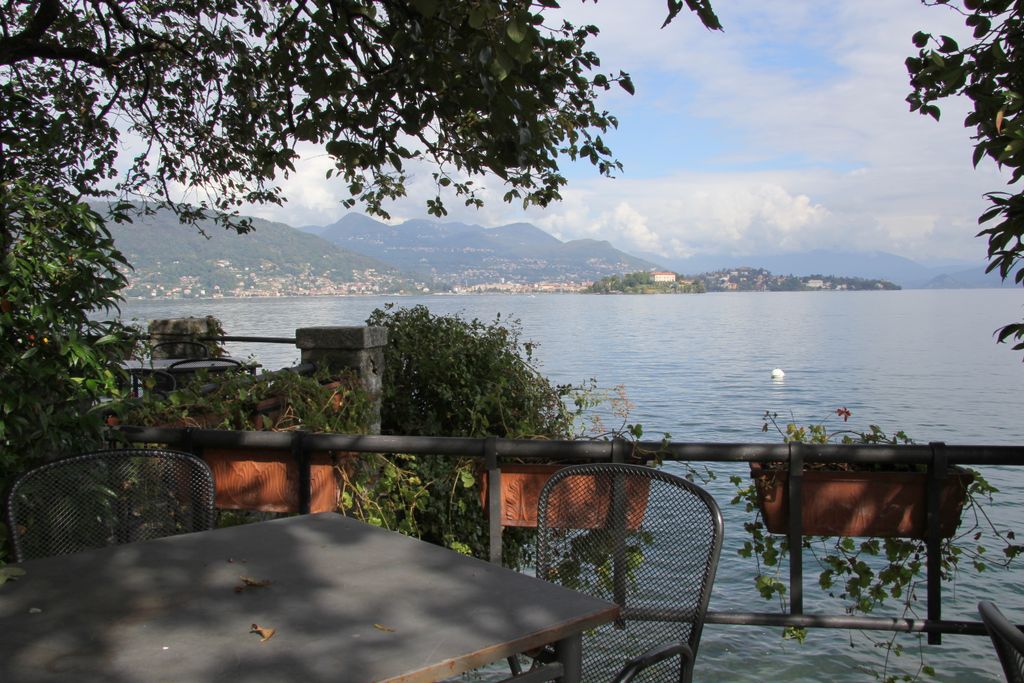 Photo №2 of Isola dei Pescatori