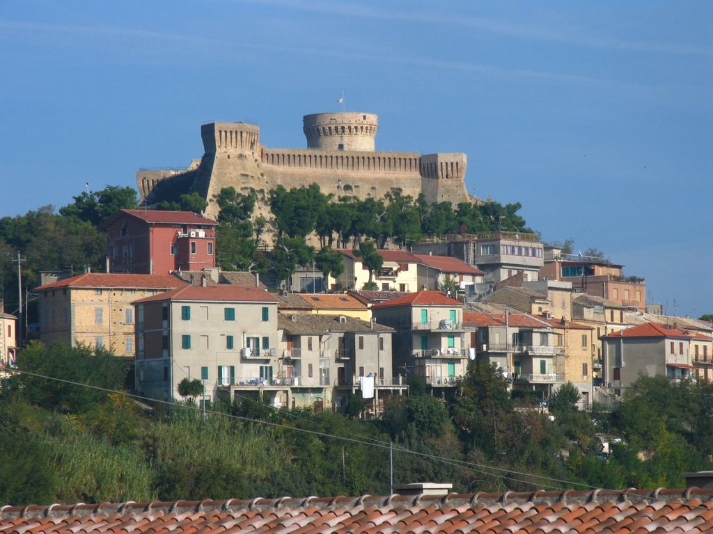 Photo №2 of Fortezza di Acquaviva Picena