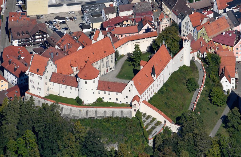 Photo №8 of Hohes Schloss