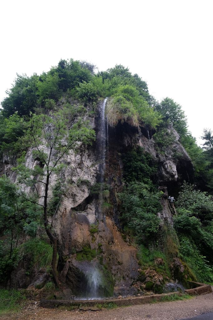 Photo №2 of Cascata delle Grotte di Valganna