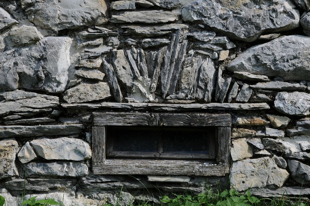 Alte_Sennalpe_Batzen_in_Schr%C3%B6cken_3