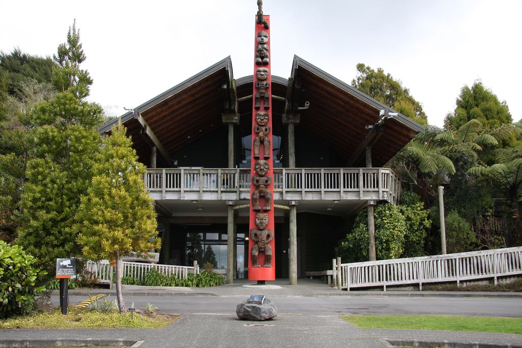 Arataki Visitor Centre