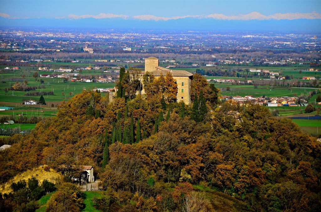 Photo №3 of Bianello