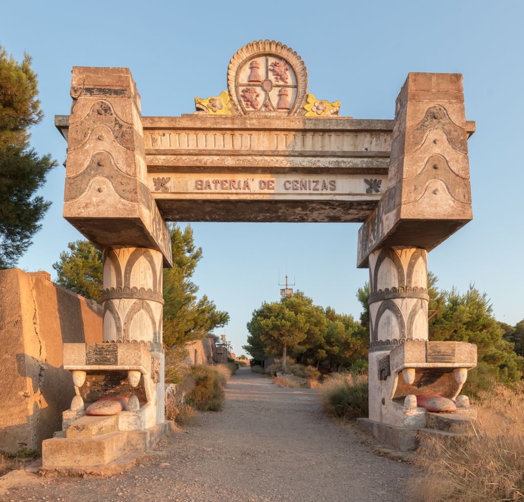 Photo №2 of Monte de las Cenizas