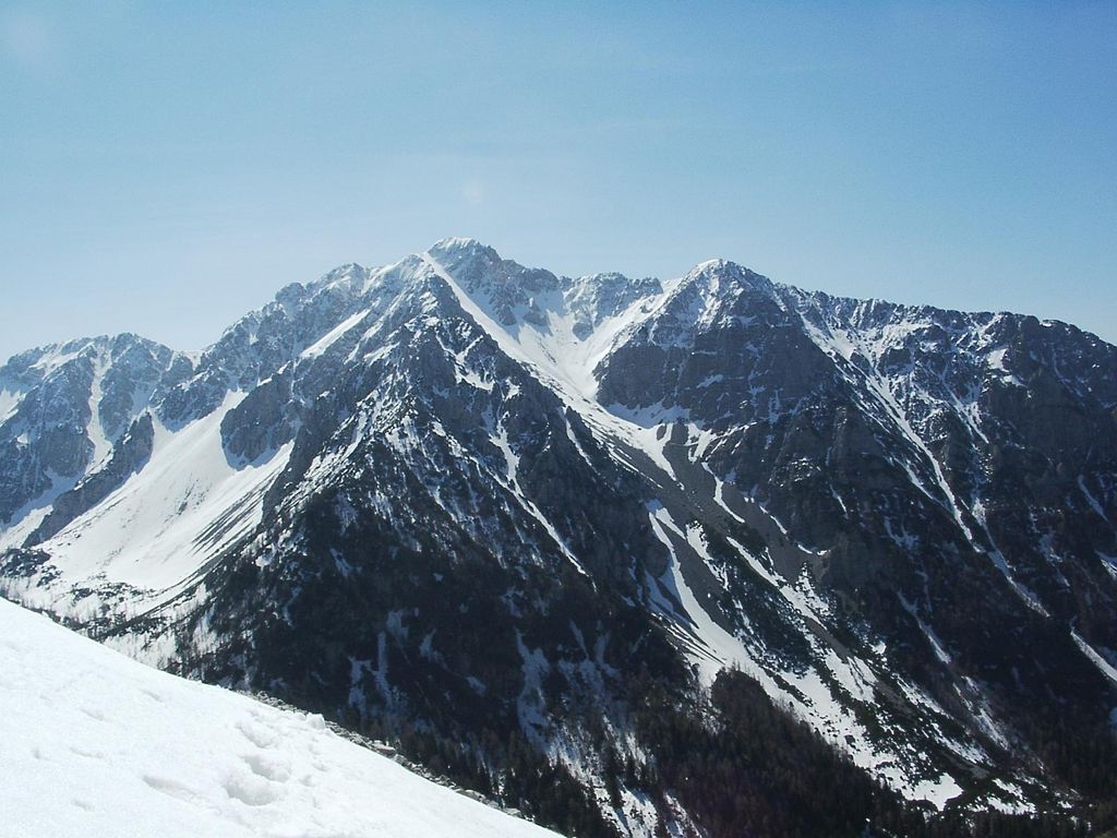 Photo №2 of Begunjščica