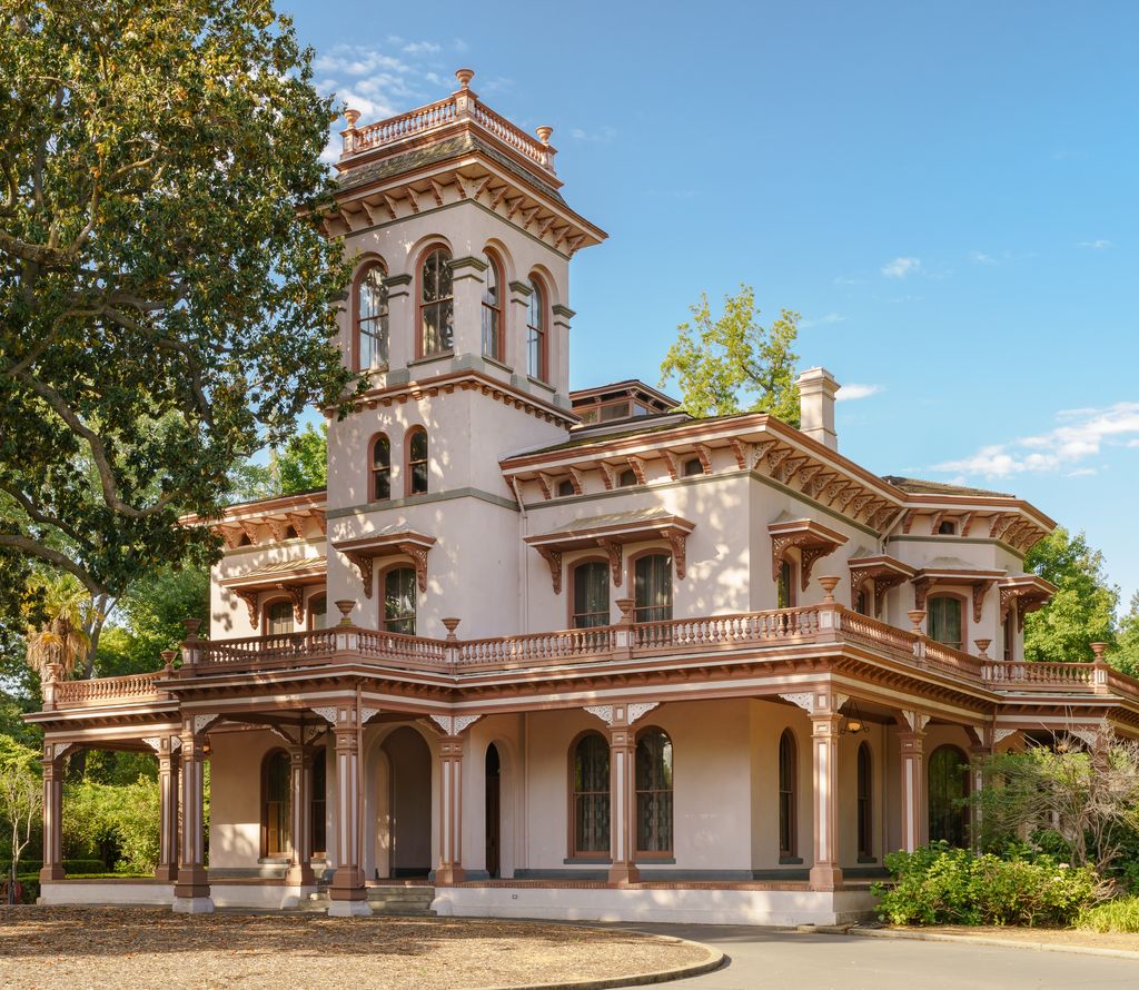 Photo №2 of Bidwell Mansion Visitor Center