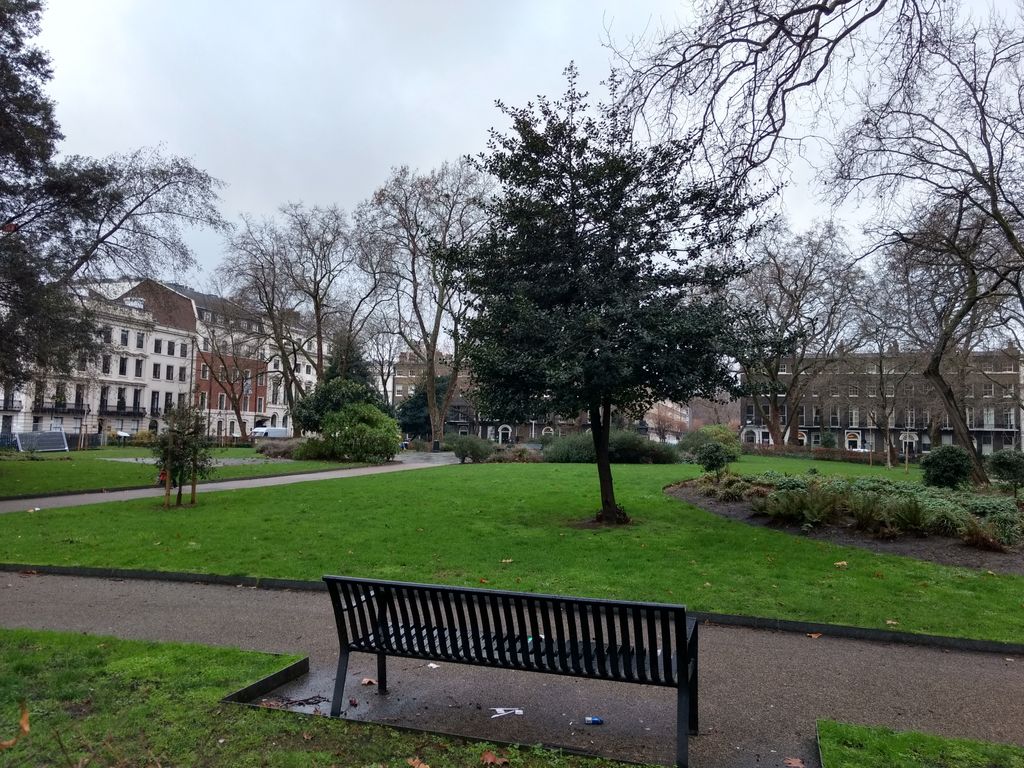 Photo №2 of Bloomsbury Square Garden