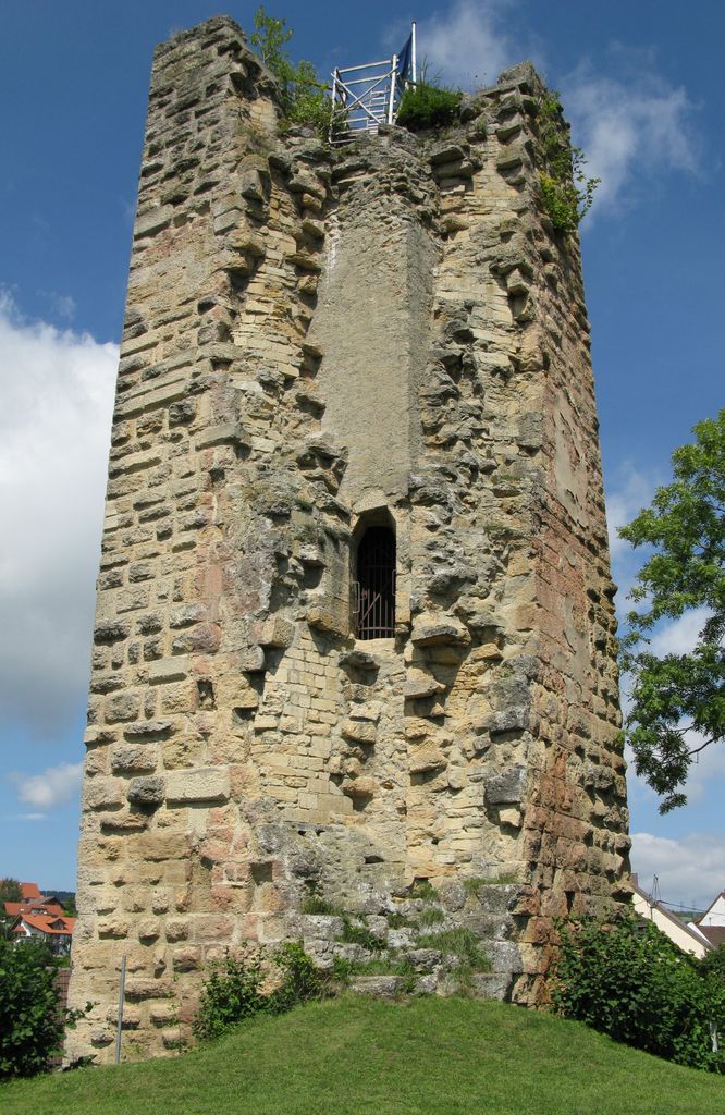 Photo №2 of Burgfried Tengen