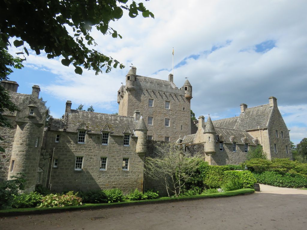 Photo №2 of Cawdor Castle