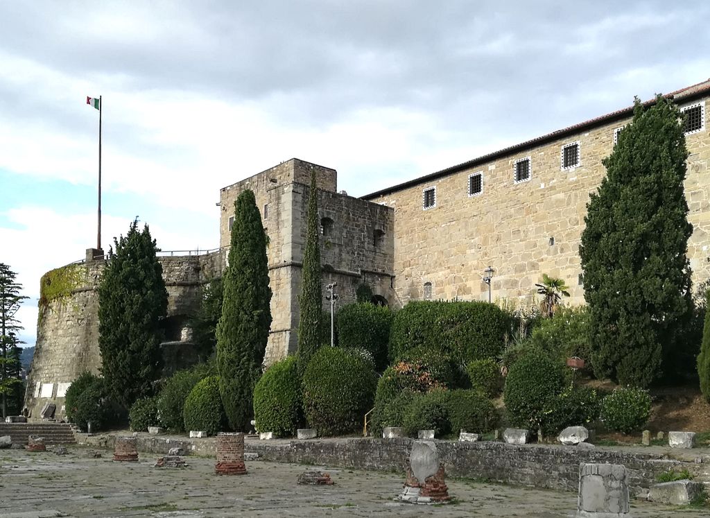 Photo №3 of Castello di San Giusto
