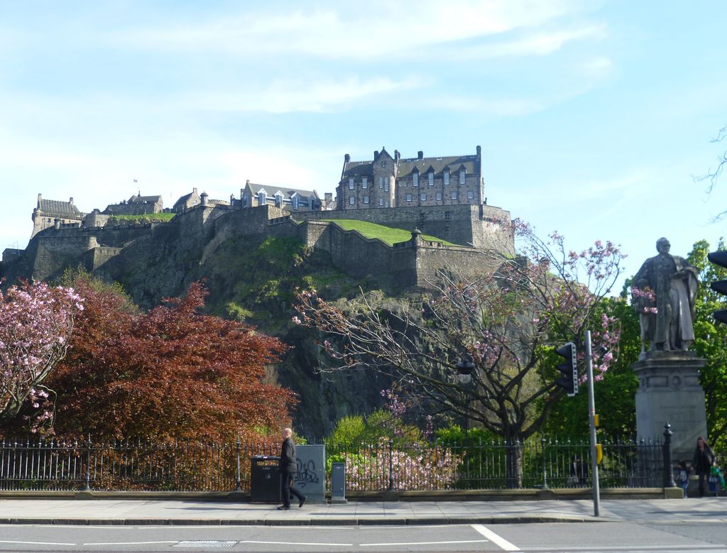 Photo №7 of Castle Rock