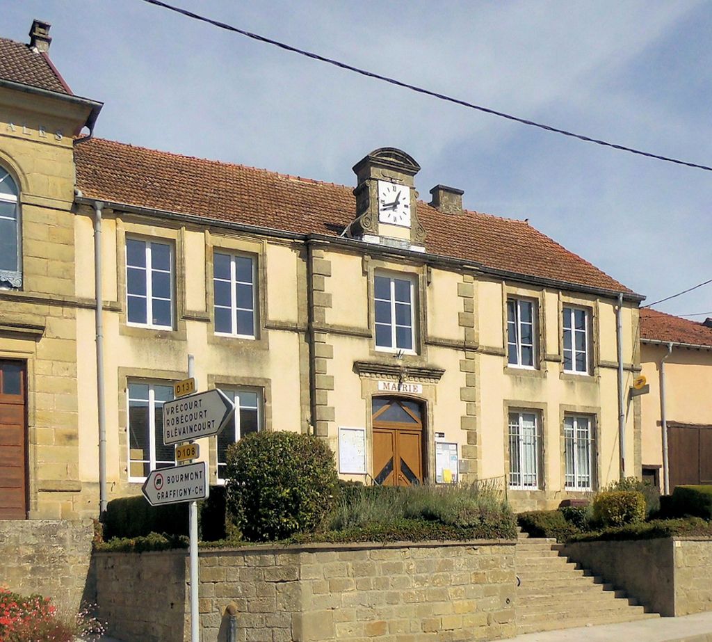 Photo №2 of Chaumont-la-Ville