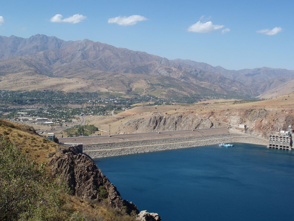 Photo №2 of Lake Charvak Reservoir
