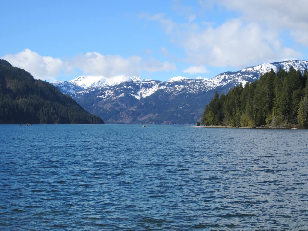 Photo №2 of Comox Lake