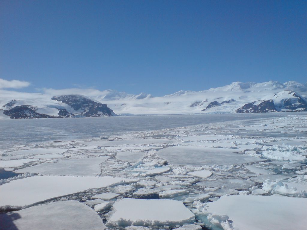 Photo №2 of Coronation Island