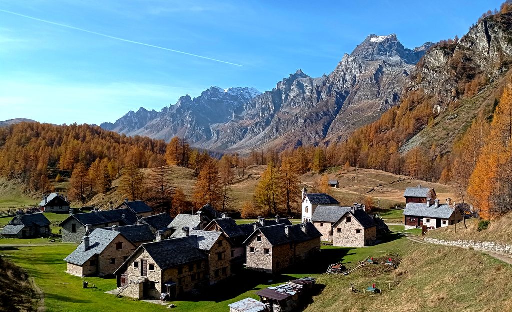 Photo №2 of Alpe Devero