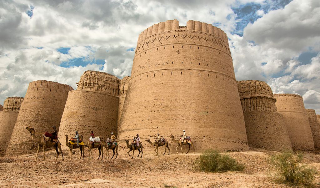 Photo №2 of Fort Derawar