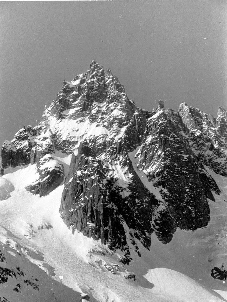 Photo №2 of Dent du Requin