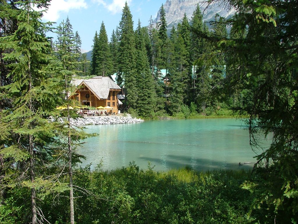 Photo №4 of Emerald Lake