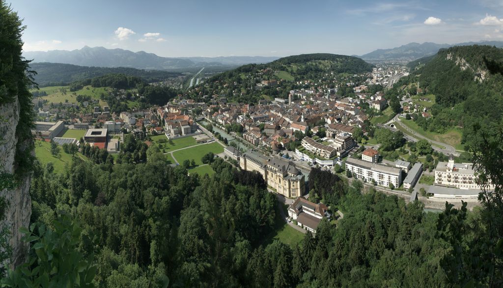 Photo №2 of Ardetzenberg