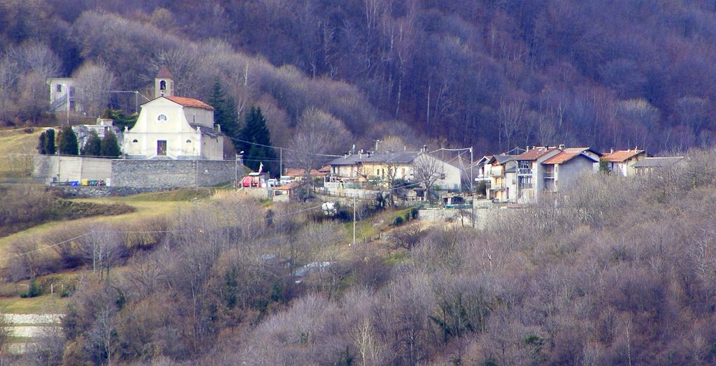 Photo №2 of Frassinere