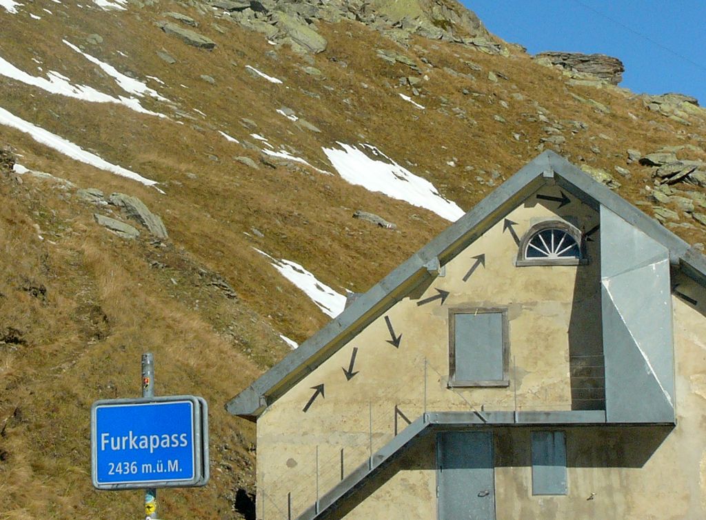 Furkapass-passh%C3%B6he01