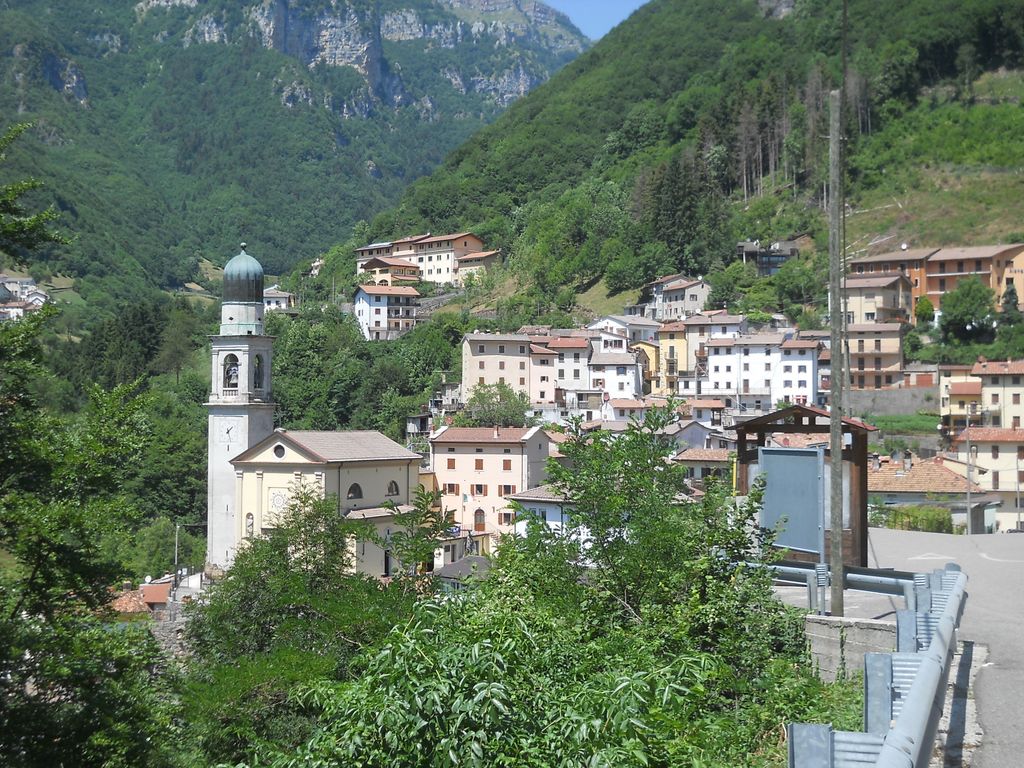 Photo №2 of Giazza