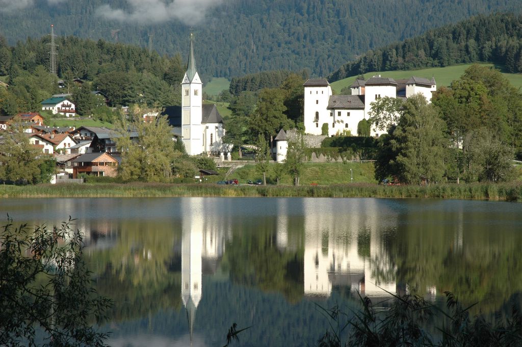 Photo №2 of Schloss Goldegg