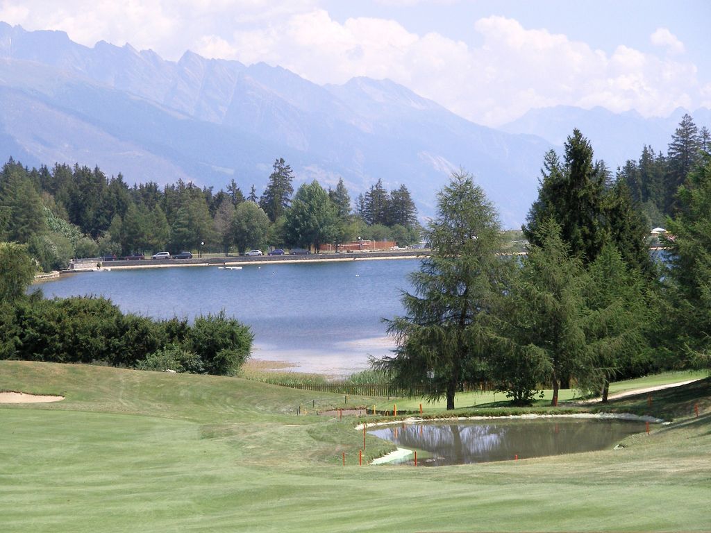 Photo №2 of Lac Moubra