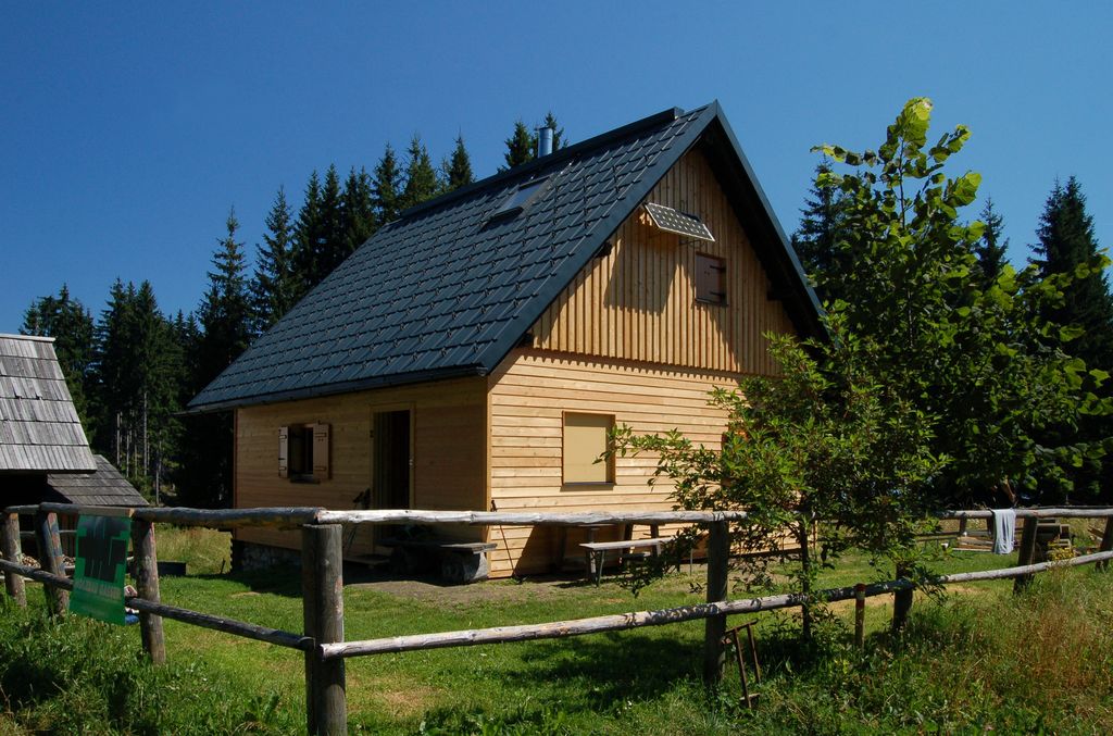 H%C3%BCtte_ober_der_Arichwand