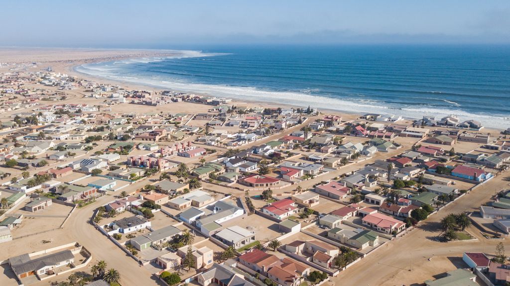 Photo №2 of Henties Bay