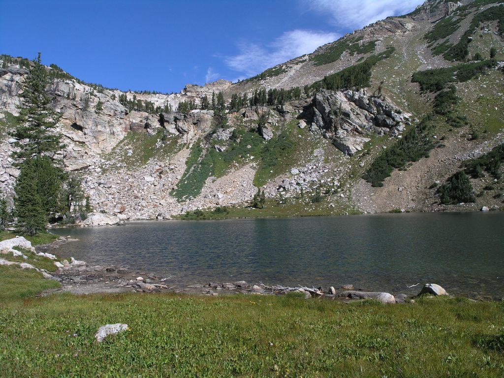 Photo №2 of Holly Lake