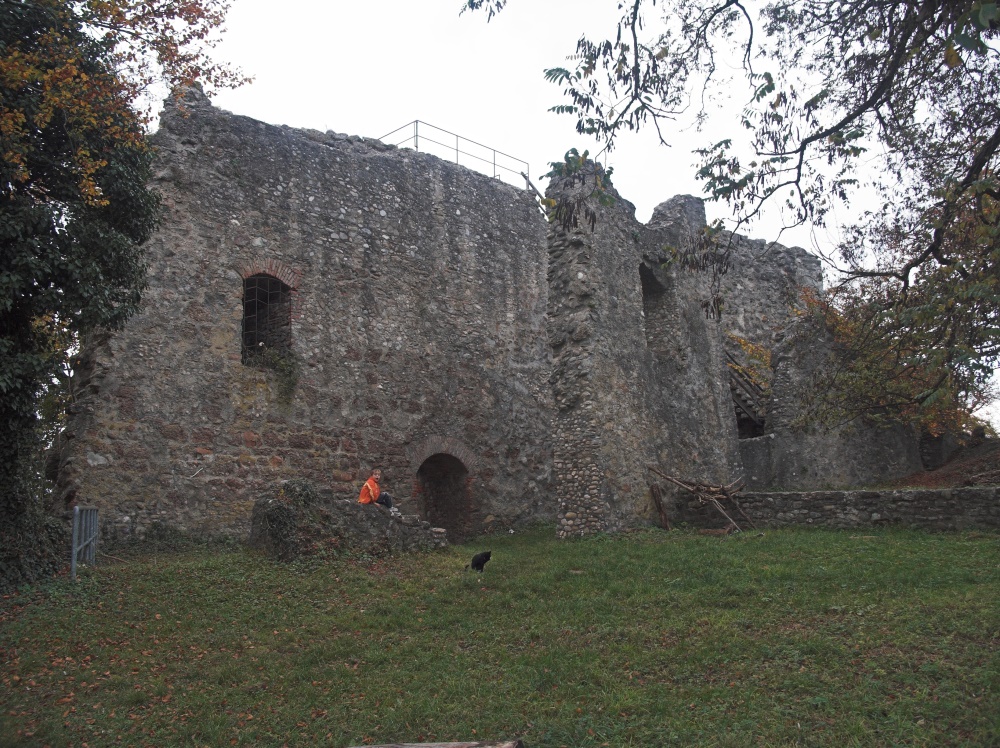 Photo №2 of Homburg