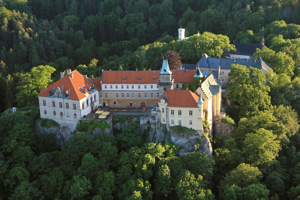 Zámek – Nádvoří