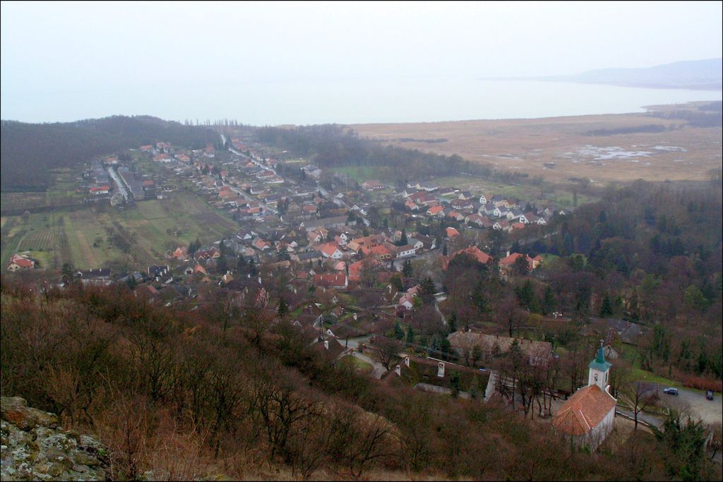 Photo №2 of Szigliget