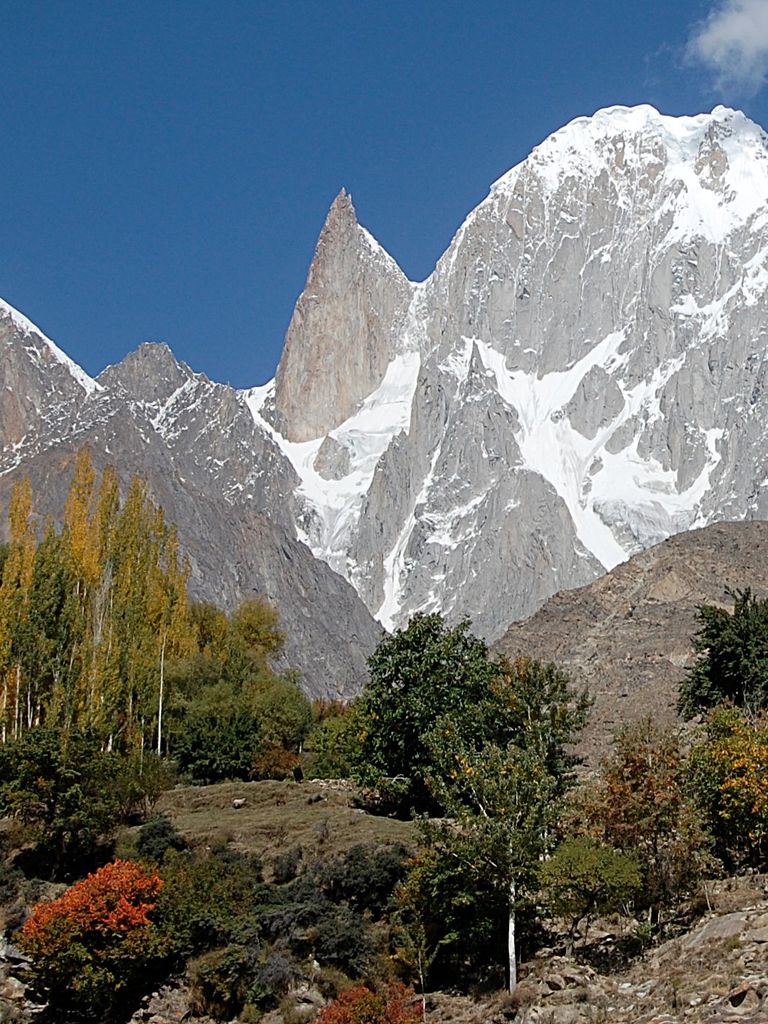 Photo №2 of Ladyfinger Peak